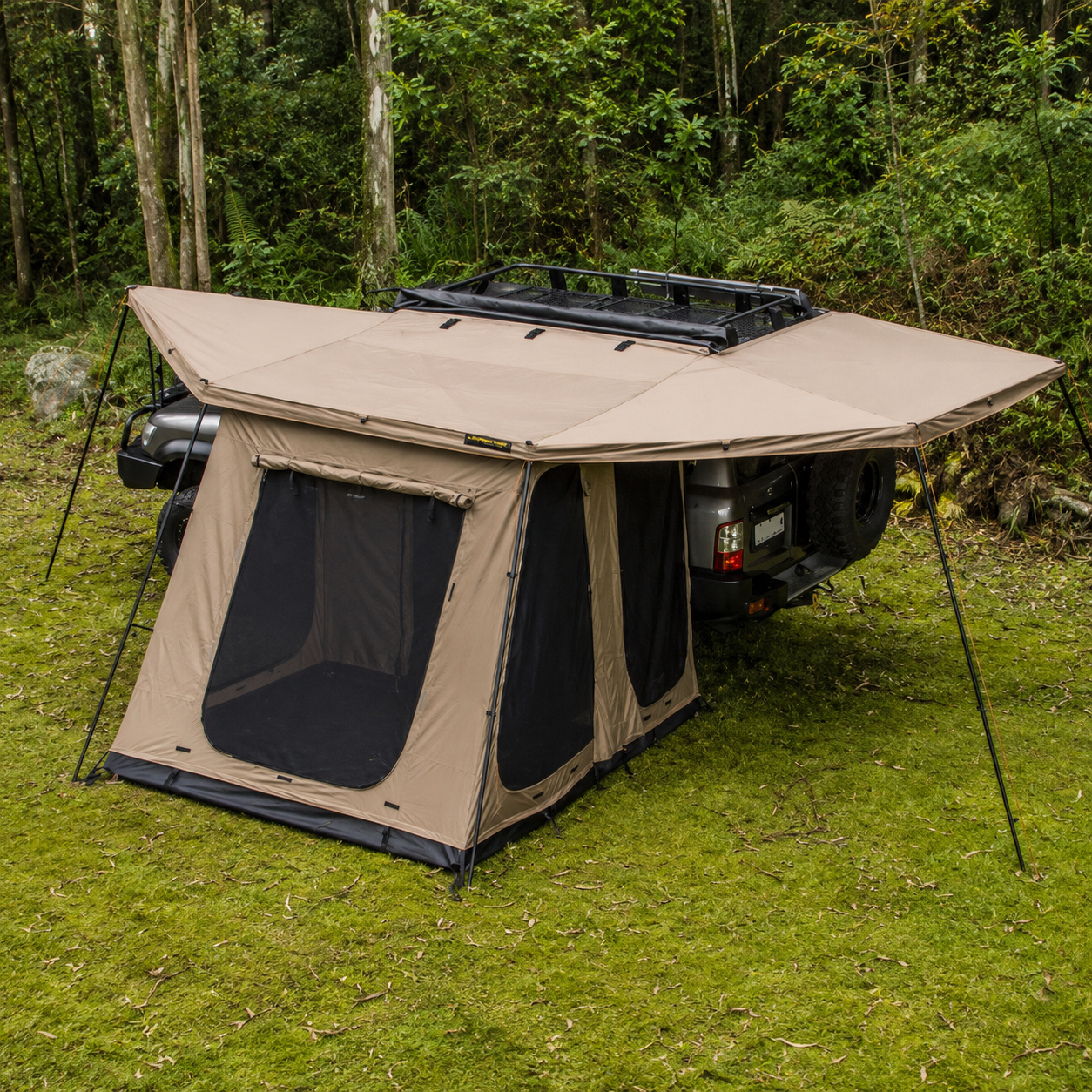 Xtreme RoamForce 180° Compact Wing Awning